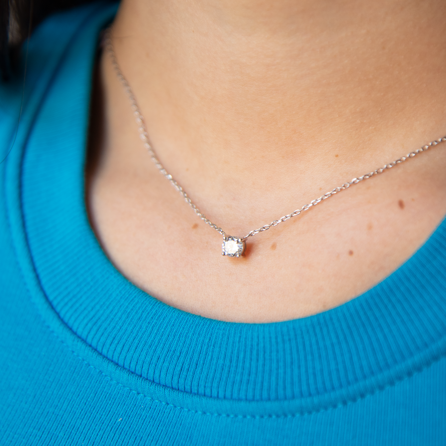 Collier argent zirconium vue portée